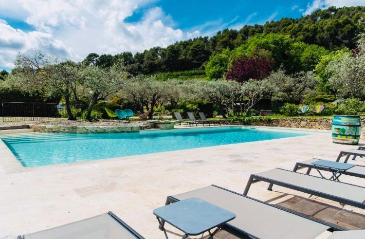 Auberge D'Anais Entrechaux Екстериор снимка
