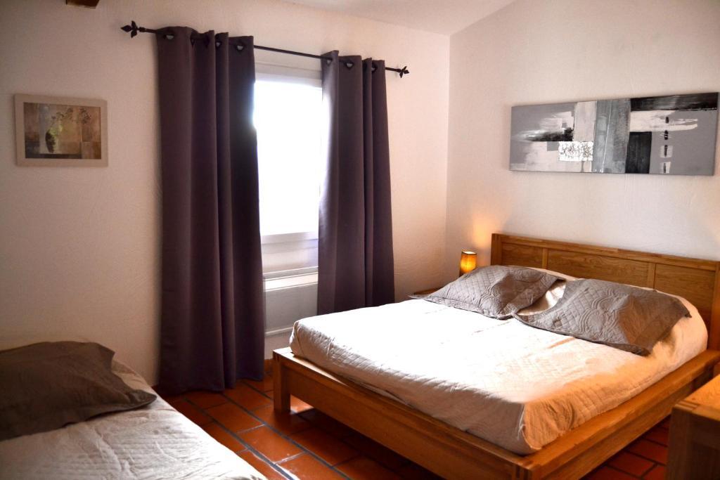Auberge D'Anais Entrechaux Екстериор снимка
