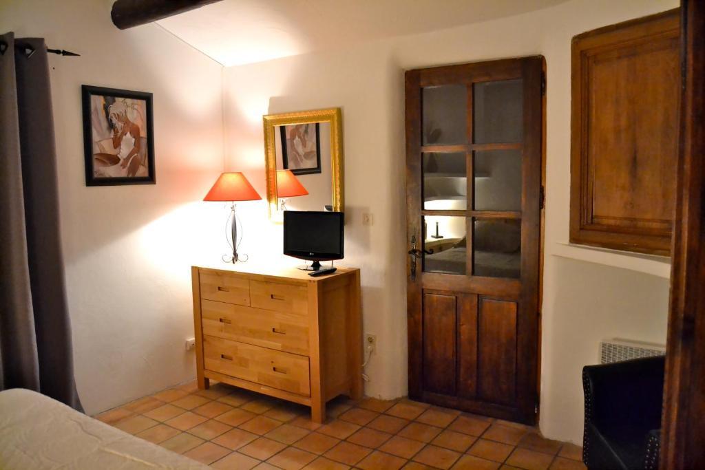 Auberge D'Anais Entrechaux Екстериор снимка